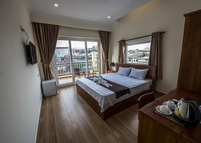 Phnom Penh Le Vincent Hotel